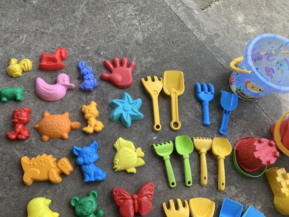 Набір для піску 34 пасочки, 6 відерець