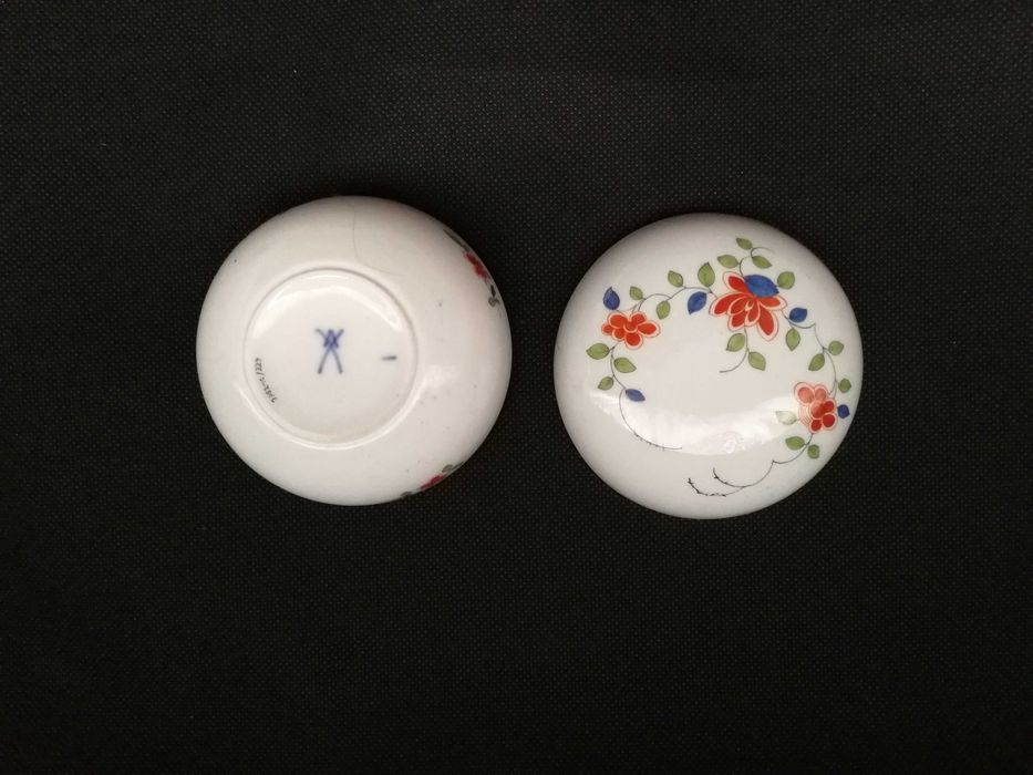 Miśnia bomboniera puzderko meissen