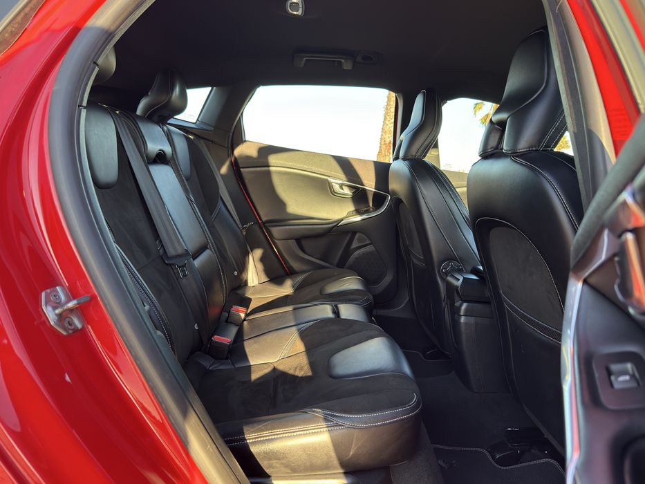 Volvo V40 R-Design Ano 2015 Kit Embreagem Mudada Aceito Retoma