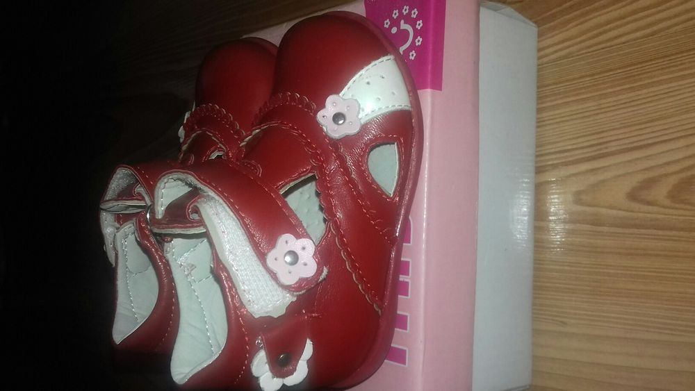 Buciki dla dziewczyki