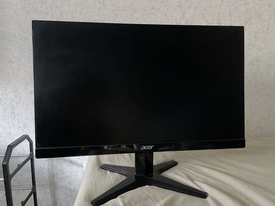 Монітор Acer G227HQL 21,5" Full HD, стан майже ідеальний