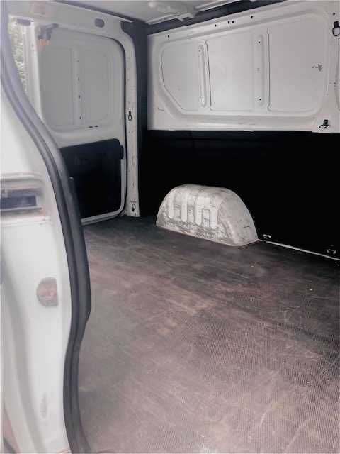 Renault Trafic L2H1 long, mały przebieg 102 tyś km., polski salon,