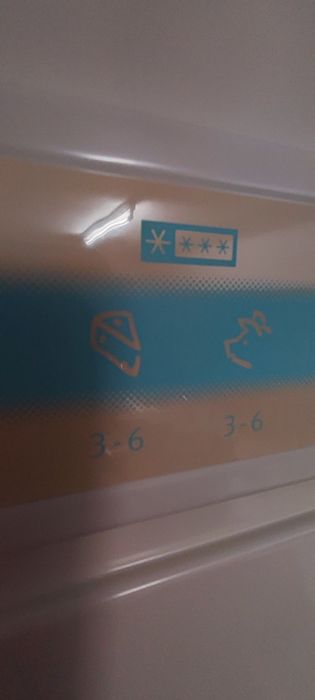 Arca vertical Electrolux