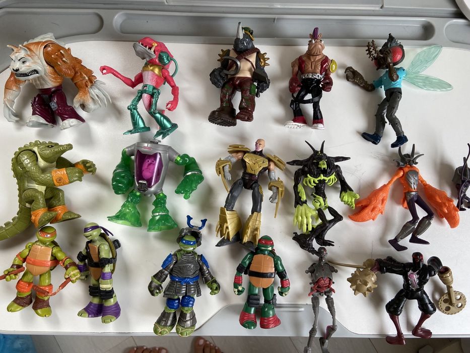Оригінальні іграшки фігурки Черепашки ніндзя TNMT