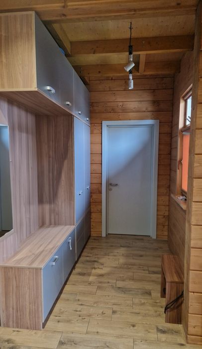 Здам одну або дві кімнати в будинку під Київом, Осещина