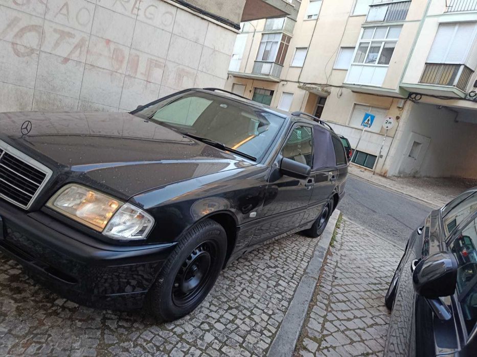 Carro Mercedes C180 — photo 3
