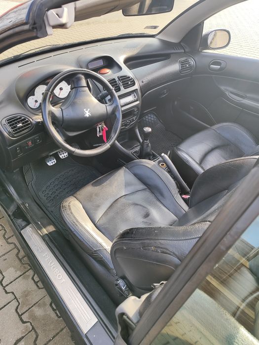 Sprzedam Peugeota 206cc