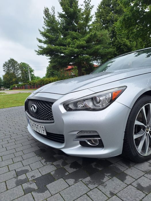 Infiniti Q50 3.7