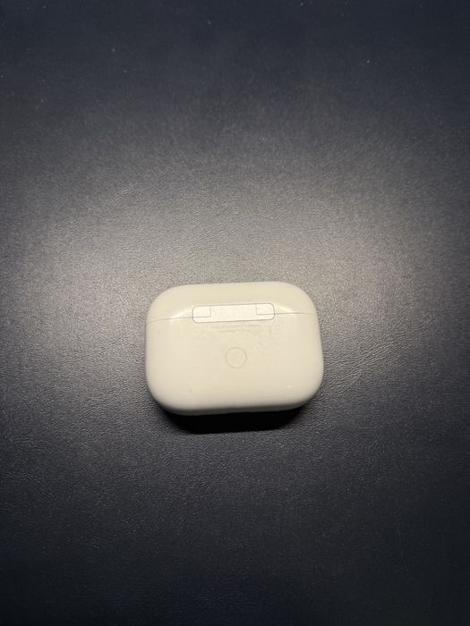 AirPods Pro Apple
