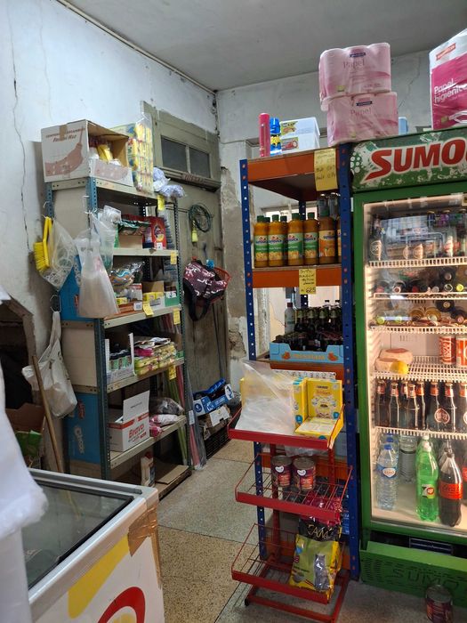 Trespasse Empresa Mini Mercado Com Recheio duas Gerações +50 anos