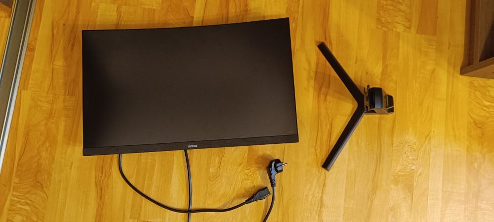 Uszkodzony monitor Iiyama G master 165hz