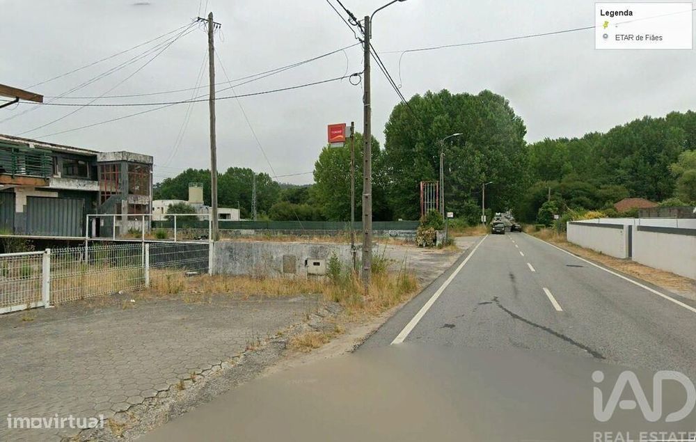 Loja / Estabelecimento Comercial em Lourosa de 1785,00 m2