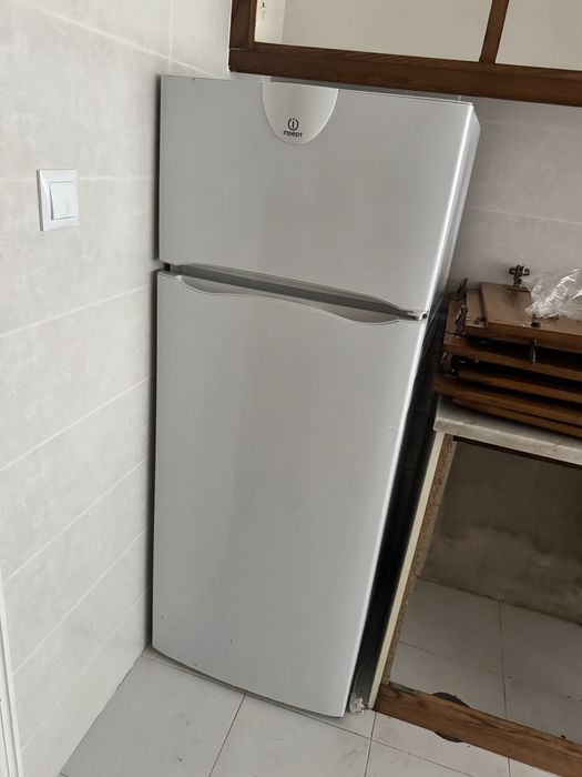 Frigorifico Indesit