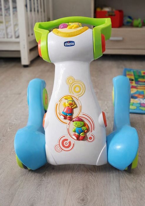 Ходунки Chicco ( Чико) в новом состоянии. Музыка свет есть