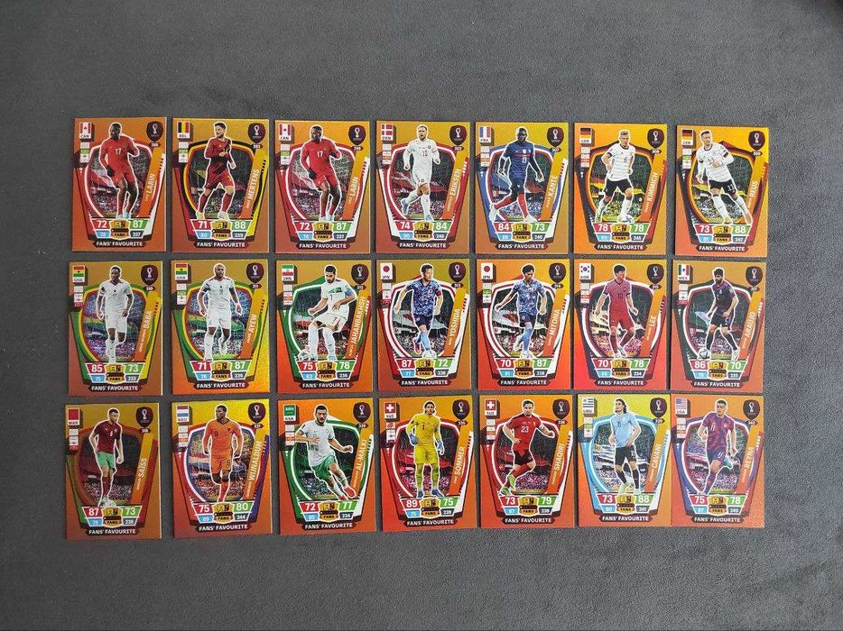 Футбольні картки Panini FIFA World Cup Qatar 2022 Adrenalyn XL