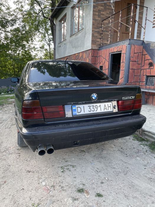 Продам бмв читайте опис