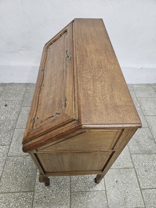 Ładny francuski sekretarzyk ludwikowski biurko Francja