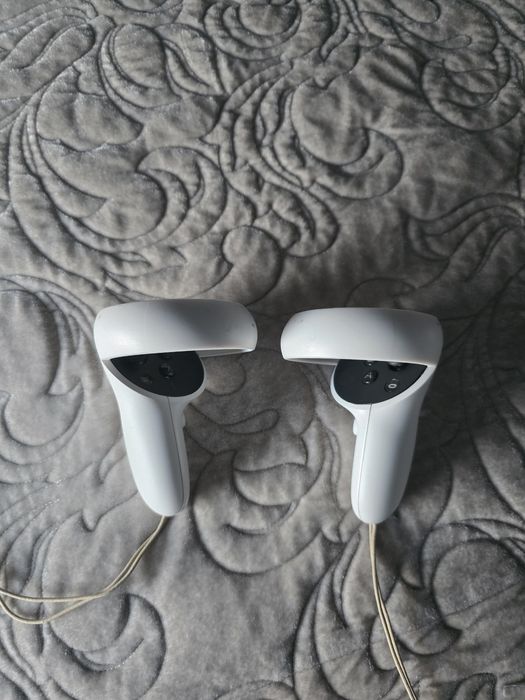Sprzedam lub Zamienie ps5 slim z napedem i meta quest 2