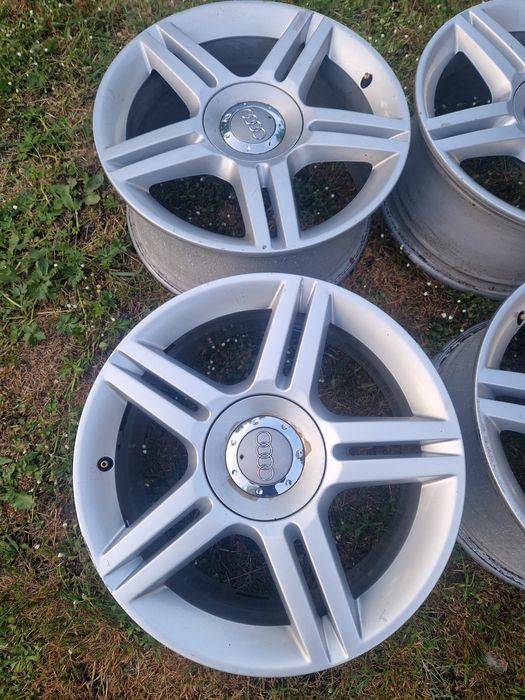Продам диски R17 5×112