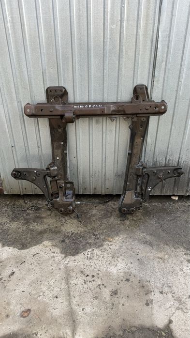 Разборка мазда 626 передняя балка подрамник рычаги ступицы