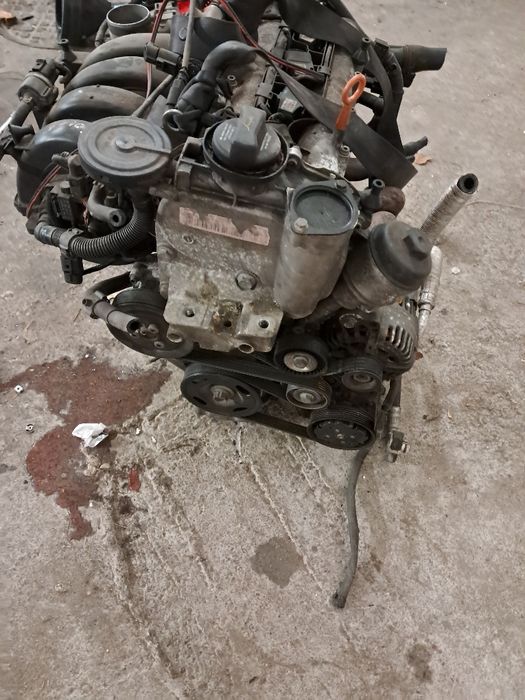 Silnik 1.6 fsi bag volkswagen