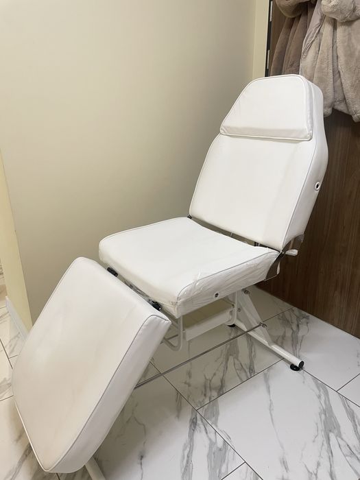 Łóżko kosmetyczne / fotel kosmetyczny