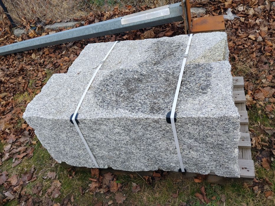 Obrzeża Palisady Ramka Granit Grysy  Pobrzeże