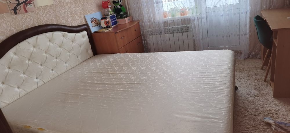 Ліжко двоспальне 200х180