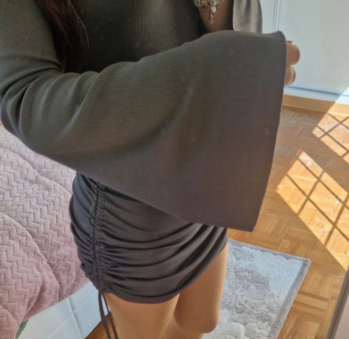 Vestido cinza rato