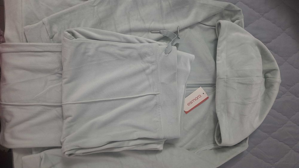 Велюровий костюм Esmara, розмір L