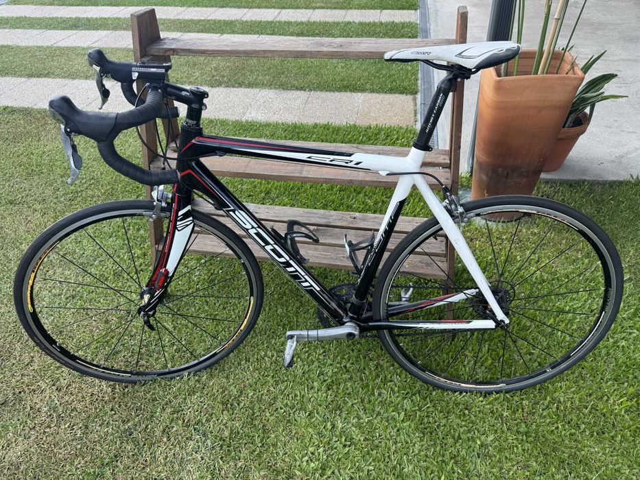 Bicicleta de estrada Scott CR1 Comp (carbono)