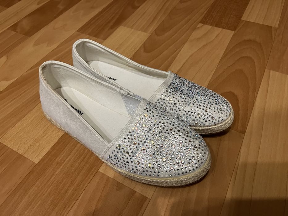 Мокасини/сліпони зі стразами, розмір 39