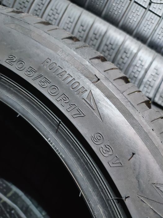 205/50R17 Bridgestone Blizak LM005 z 2021r 6,5mm