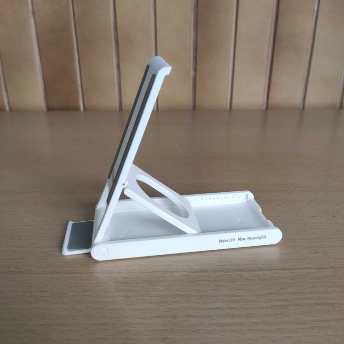 Suporte de Mesa Smartphones Tablets Essanger Branco