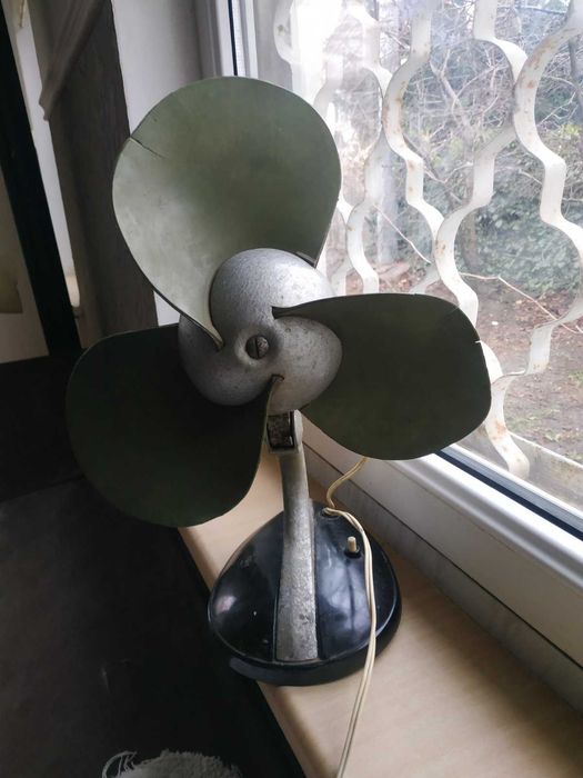 Вентилятор бытовой