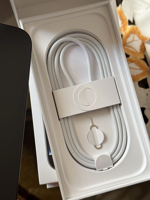 New open iphone 16 pro 128/256gb/ 16 pro max 256/512gb white/black