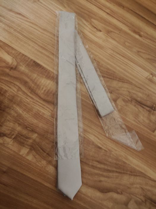 Krawat meski nowy