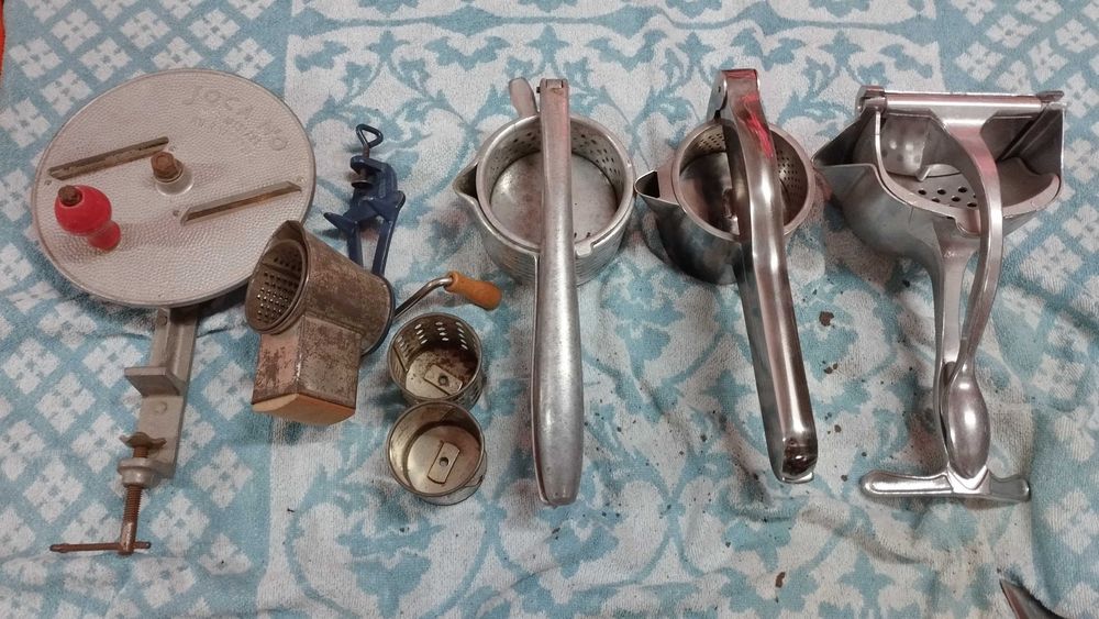 Vintage Kitchen Utensils430892172066826247