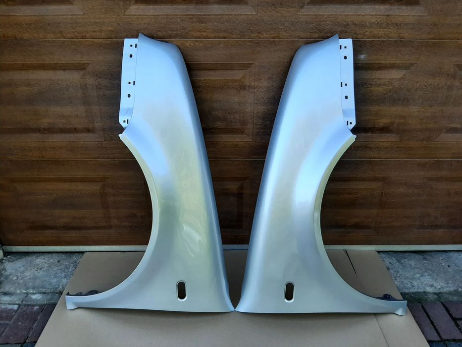 VW GOLF IV 4 Błotnik  Przód Lewy Przedni Lewy lub PrawyLa7w