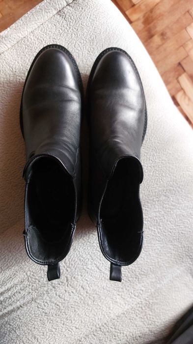 Чоботи Ecco демісезонні.