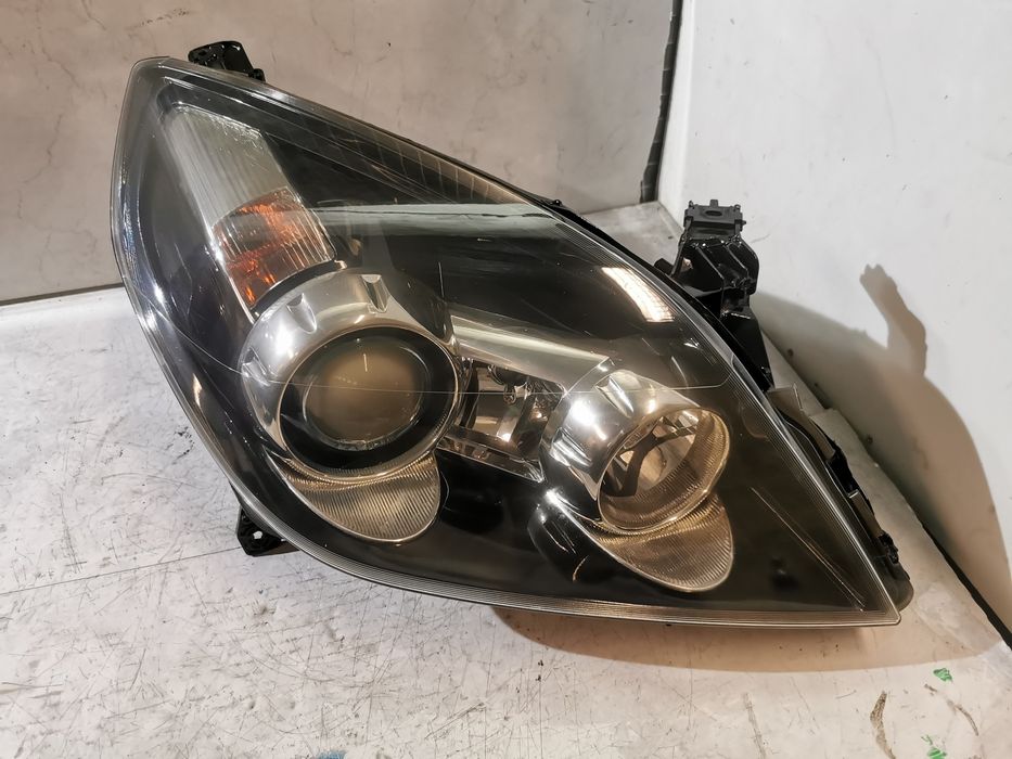 Oryginał Lampa Prawa Bi Xenon Opel Vectra C lift Signum 1317.0938