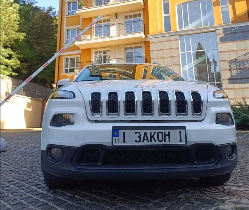 Jeep Cherokee KL, рідний "індіанець", робив для себе, не "перекуп"