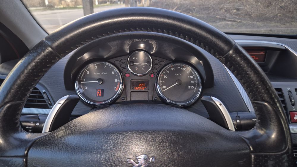 Peugeot 207 продаж