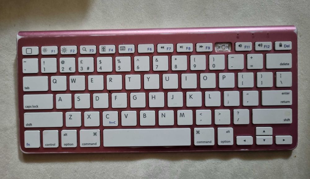бездротова Bluetooth-клавіатура OMOTON KB088