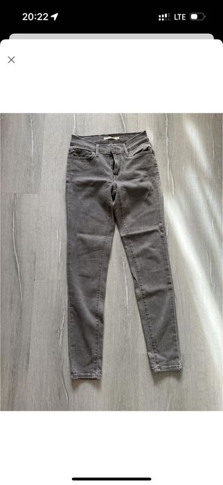 Жіночі джинси Levis