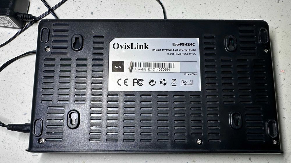 Switch 24 Portas 10/100 Ovislink EVO-FSH24C