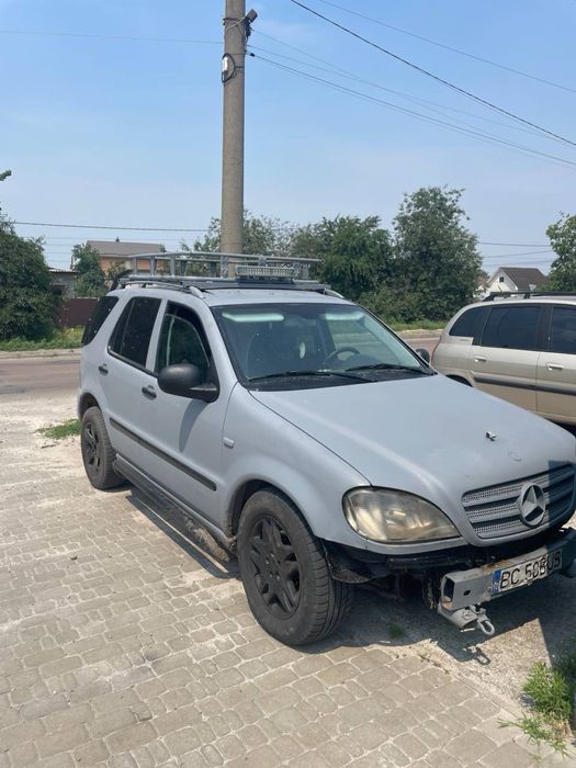 Продам Mercedes-Benz ML 270