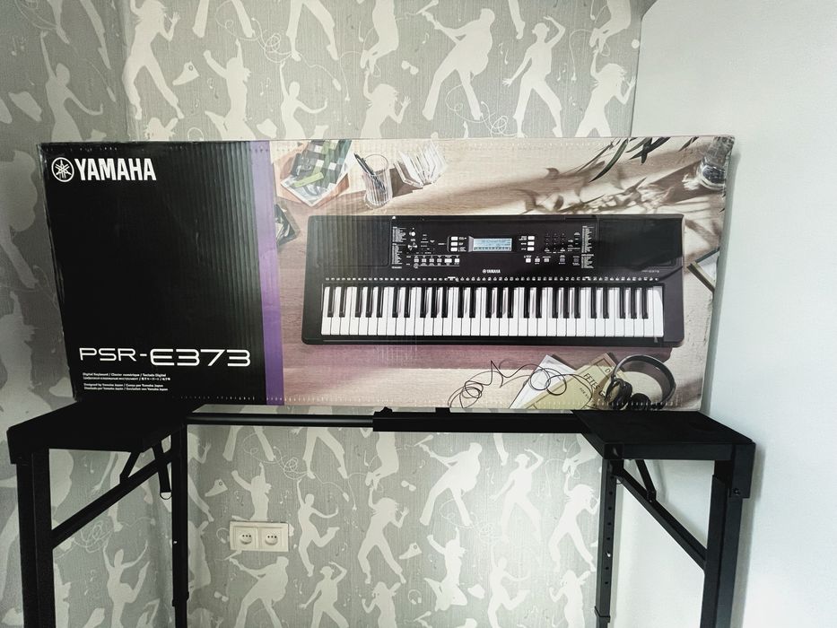 Синтезатор Yamaha E-373!! Динамічна модель! Піаніно.
