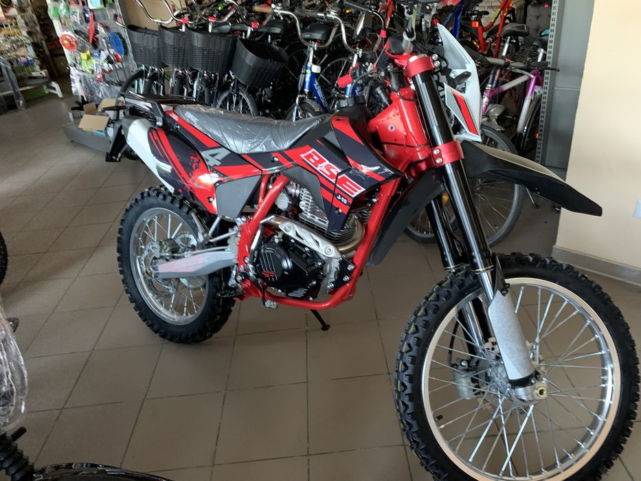 Мотоцикл BSE J10 ENDURO 250cc. Доставка