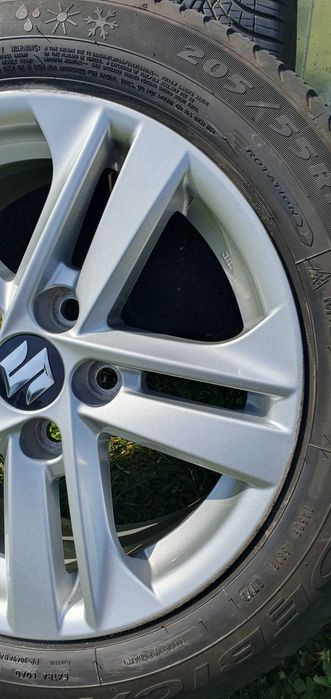 Felgi aluminiowe 16 Toyota, Suzuki plus opony -okazja
